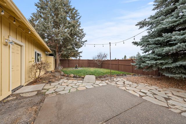 20292 Halfway Road, Bend, OR 97703