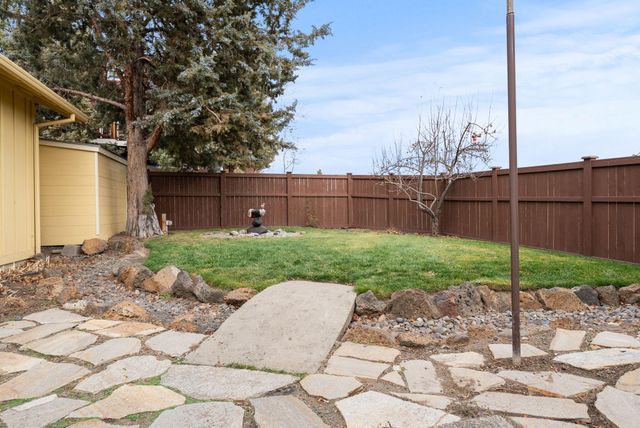 20292 Halfway Road, Bend, OR 97703