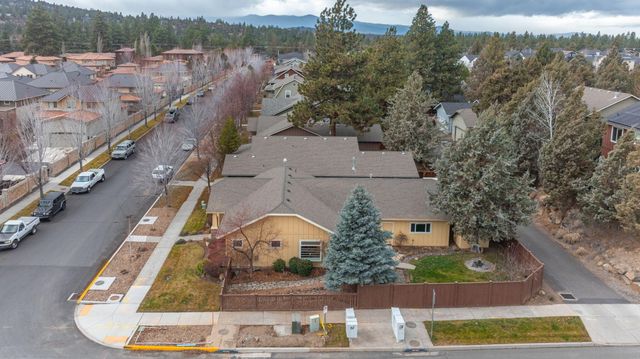 20292 Halfway Road, Bend, OR 97703