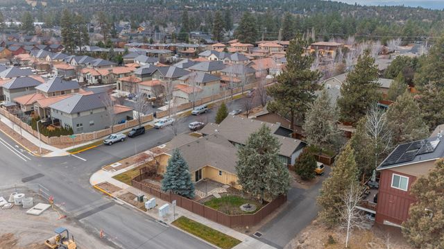 20292 Halfway Road, Bend, OR 97703