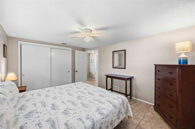 131 DARTMOUTH ROAD, Venice, FL 34293