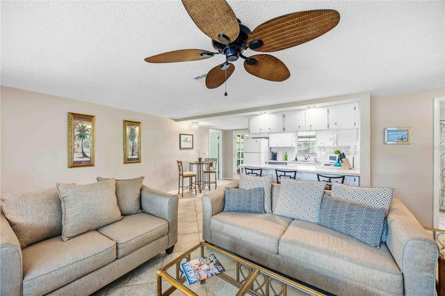 131 DARTMOUTH ROAD, Venice, FL 34293