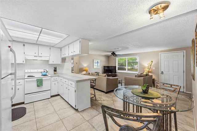 131 DARTMOUTH ROAD, Venice, FL 34293