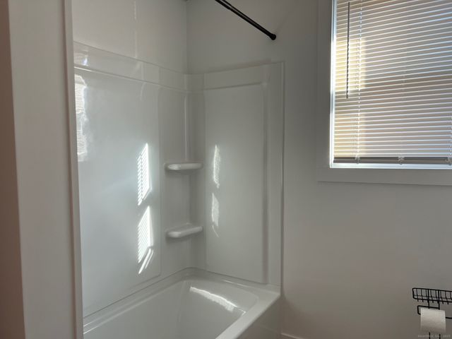 77 Windsor Avenue 2, Meriden, CT 06451