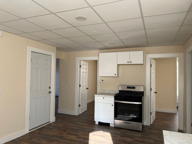 77 Windsor Avenue 2, Meriden, CT 06451