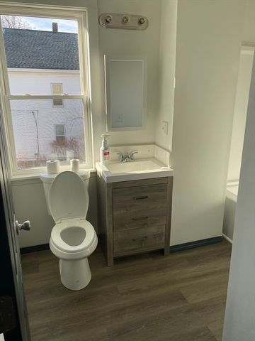 24 Church St. 2, Taunton, MA 02780