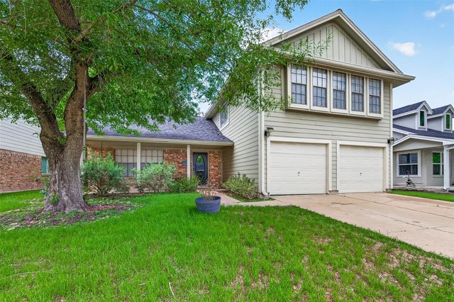 10414 Green Valley Ln, Houston, TX 77064