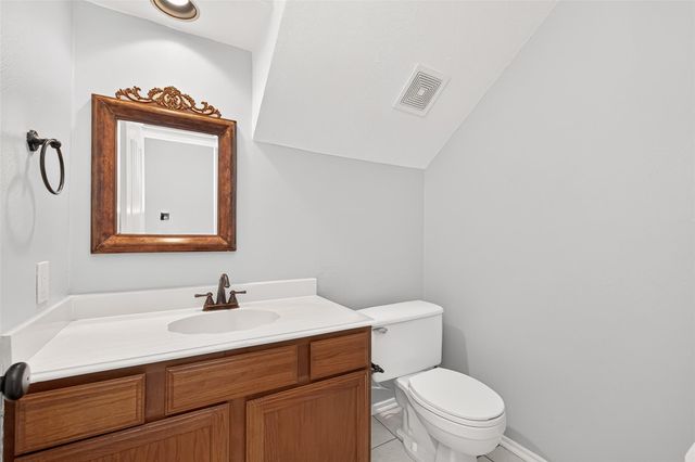 10414 Green Valley Ln, Houston, TX 77064