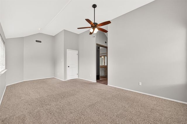 10414 Green Valley Ln, Houston, TX 77064