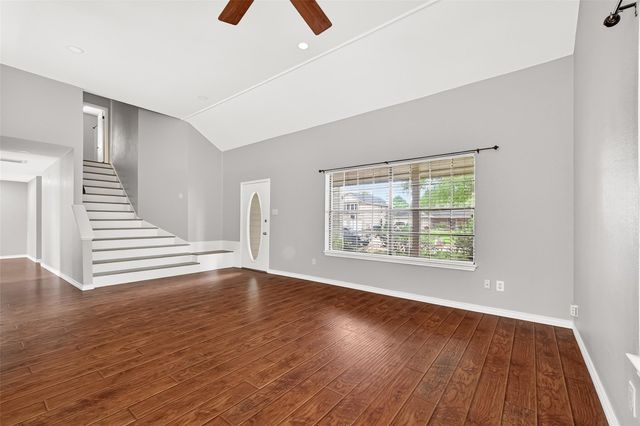 10414 Green Valley Ln, Houston, TX 77064