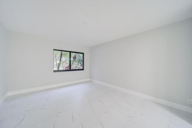 8067 Summerbreeze Lane, Boca Raton, FL 33496