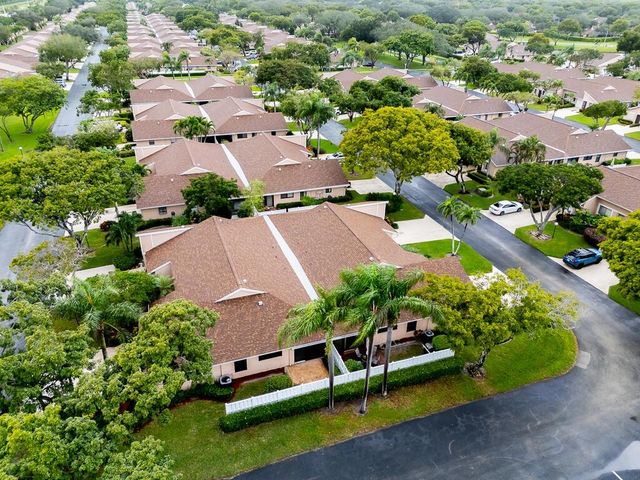 8067 Summerbreeze Lane, Boca Raton, FL 33496