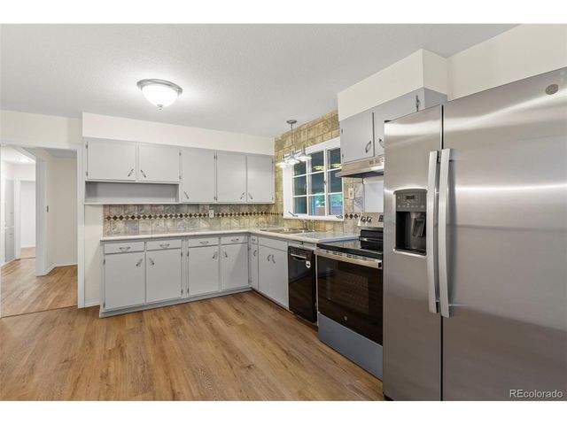 100 Leta Dr, Colorado Springs, CO 80911
