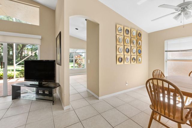 6833 Viale Elizabeth, Delray Beach, FL 33446