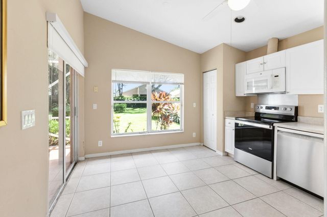 6833 Viale Elizabeth, Delray Beach, FL 33446