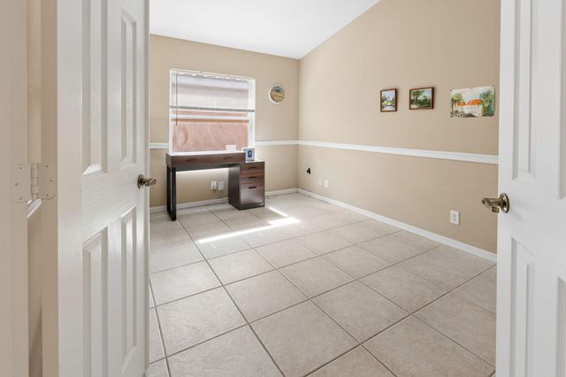 6833 Viale Elizabeth, Delray Beach, FL 33446