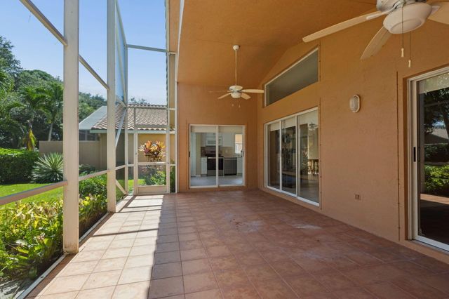 6833 Viale Elizabeth, Delray Beach, FL 33446