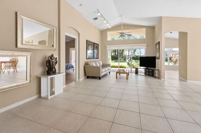 6833 Viale Elizabeth, Delray Beach, FL 33446
