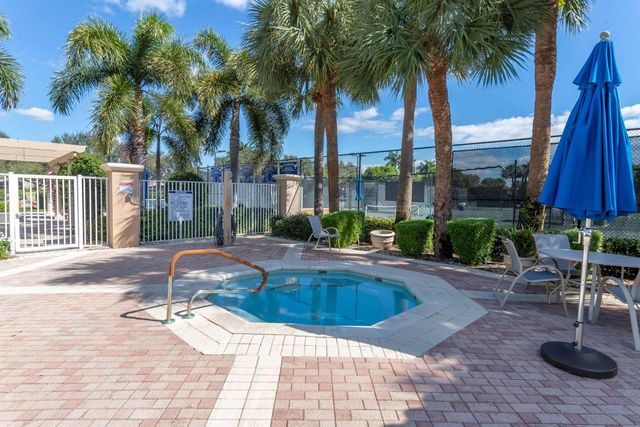 6833 Viale Elizabeth, Delray Beach, FL 33446