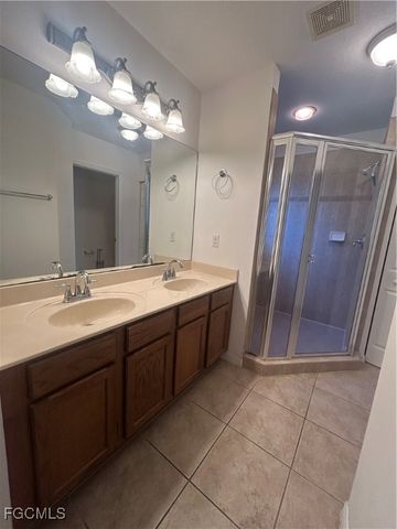 3370 Dandolo CIR, Cape Coral, FL 33909