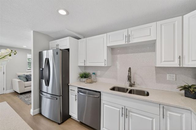 8149 PORTULACA AVENUE, Seminole, FL 33777