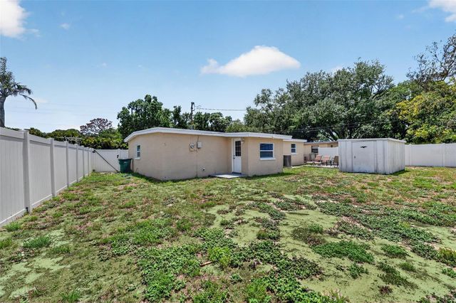 8149 PORTULACA AVENUE, Seminole, FL 33777