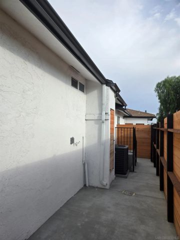 2132 E 5th ST, National City, CA 91950