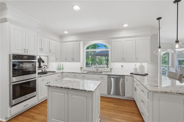 6975 Oak Brook Way, Cumming, GA 30040