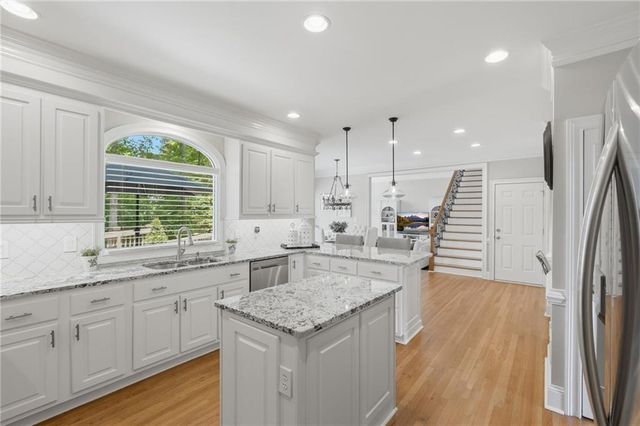 6975 Oak Brook Way, Cumming, GA 30040