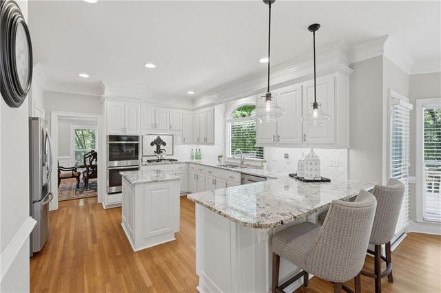 6975 Oak Brook Way, Cumming, GA 30040