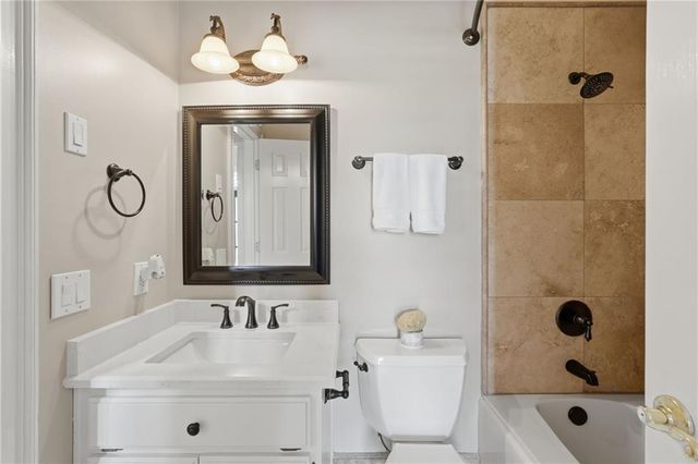 6975 Oak Brook Way, Cumming, GA 30040