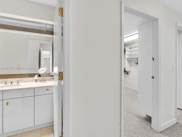 10101 Collins Ave 18C + CABANA, Bal Harbour, FL 33154