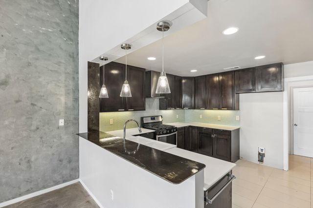 1501 Quail Crest DR, Austin, TX 78758