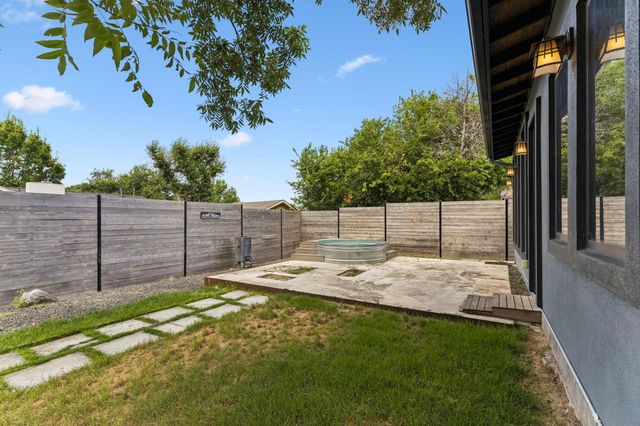 1501 Quail Crest DR, Austin, TX 78758