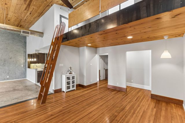 1501 Quail Crest DR, Austin, TX 78758