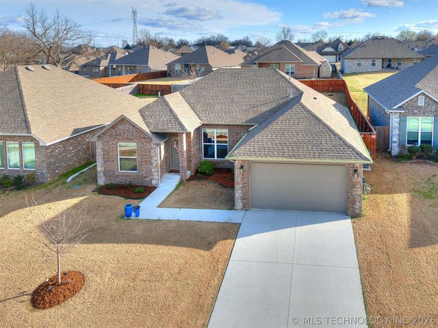 6316 E 146th Street S, Bixby, OK 74008