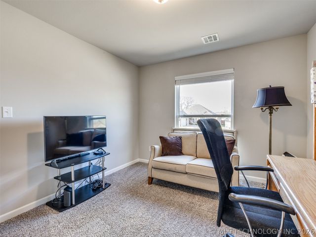 6316 E 146th Street S, Bixby, OK 74008