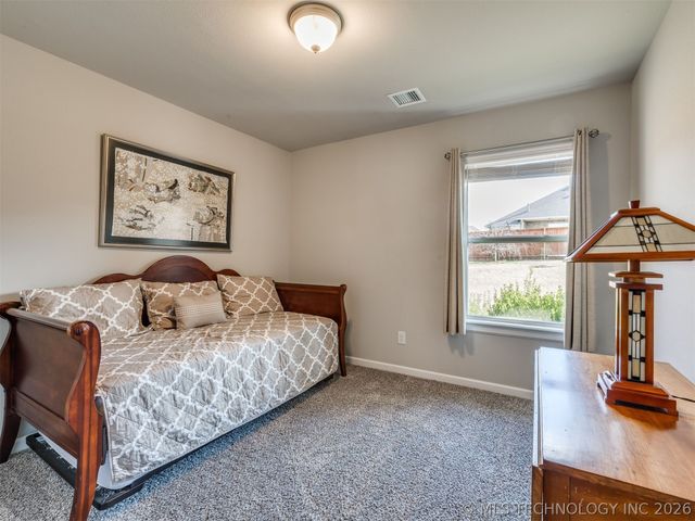 6316 E 146th Street S, Bixby, OK 74008