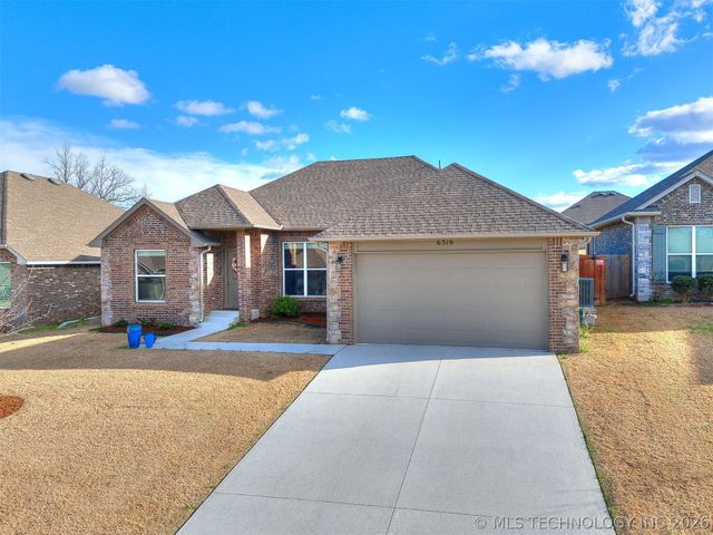 6316 E 146th Street S, Bixby, OK 74008