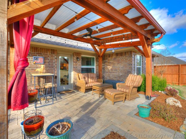 6316 E 146th Street S, Bixby, OK 74008