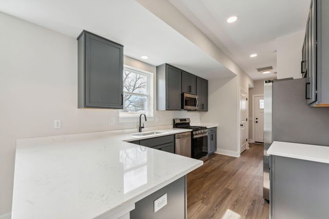 697 Miller Avenue, Columbus, OH 43205