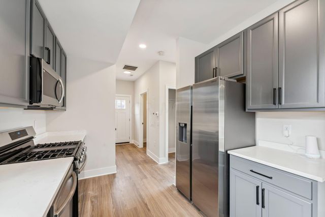 697 Miller Avenue, Columbus, OH 43205