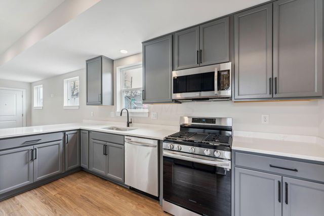 697 Miller Avenue, Columbus, OH 43205