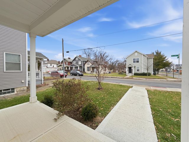 697 Miller Avenue, Columbus, OH 43205