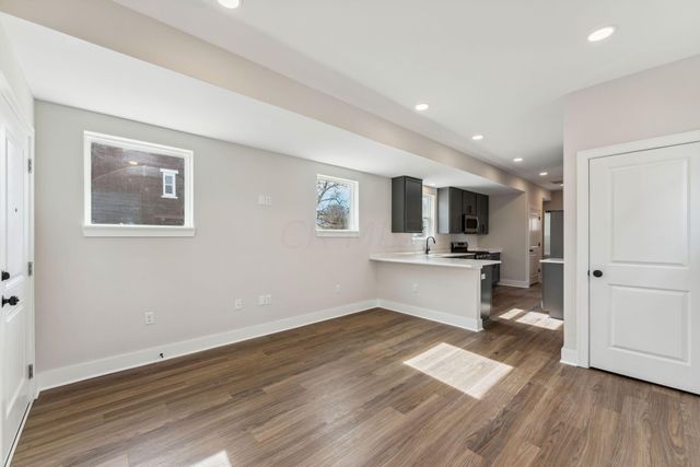 697 Miller Avenue, Columbus, OH 43205