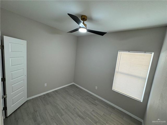 219 W Diamond Avenue, Alton, TX 78573