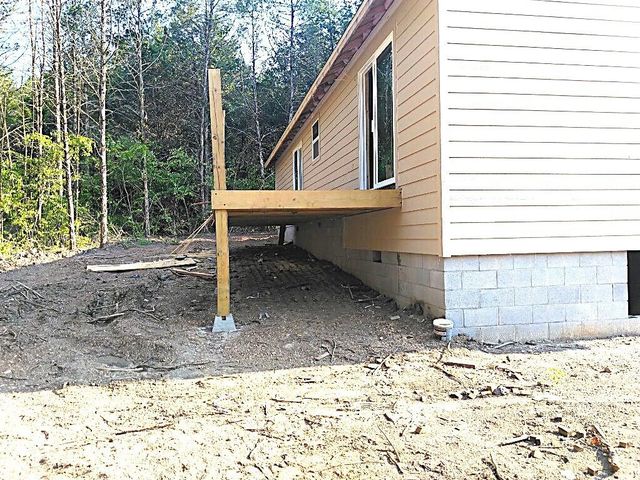 327 S Millwood Street, Shell Knob, MO 65747