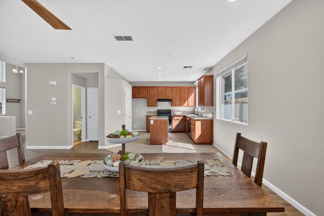 2349 Medallion Way, Lodi, CA 95242