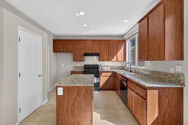 2349 Medallion Way, Lodi, CA 95242