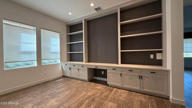 4536 E WALTER Way, Phoenix, AZ 85050